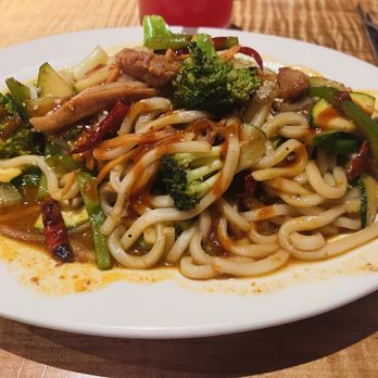 Sunberry Restaurant and Bar - Korean Stir Fry with Udon Noodles - Cafes Near Me - Hartford, Connecticut Sunberry Restaurant and Bar - Korean Stir Fry with Udon Noodles - Cafes Near Me - Hartford, Connecticut