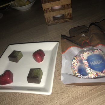 Ama Ama Restaurant - Complimentary chocolates and cookies - New American Near Me - Kapolei, Hawaii