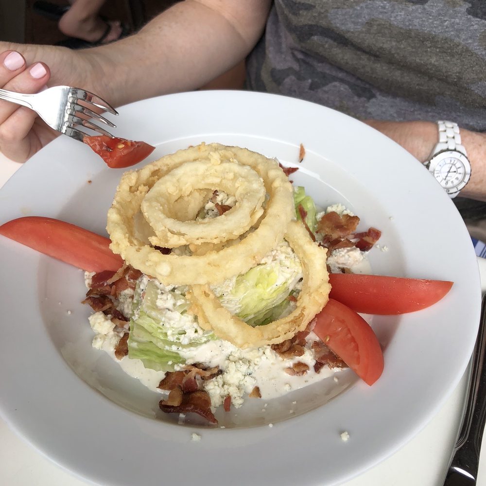 Brix Brine - Classic Wedge Salad - Seafood Near Me - Ogunquit, Maine