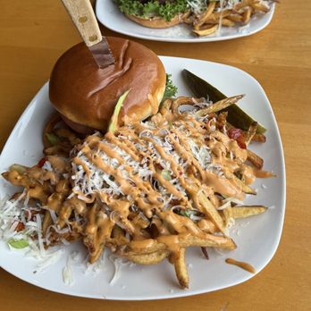 Side A Brewing - Veggie Burger with Dirty Fries - Breweries Near Me - La Grande, Oregon Side A Brewing - Veggie Burger with Dirty Fries - Breweries Near Me - La Grande, Oregon