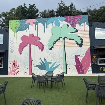 A La Cart - SoDo - Cool Mural - Beer Bar Near Me - Orlando, Florida A La Cart - SoDo - Cool Mural - Beer Bar Near Me - Orlando, Florida