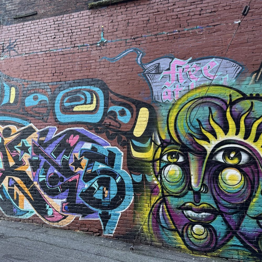 A bit of street art in the alley.