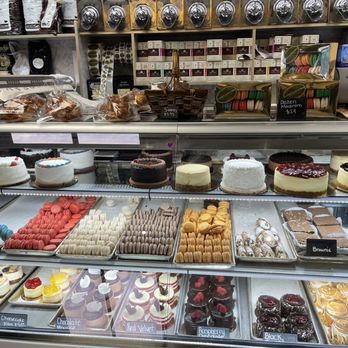 Lassen & Hennigs - Delis Near Me - Brooklyn, New York