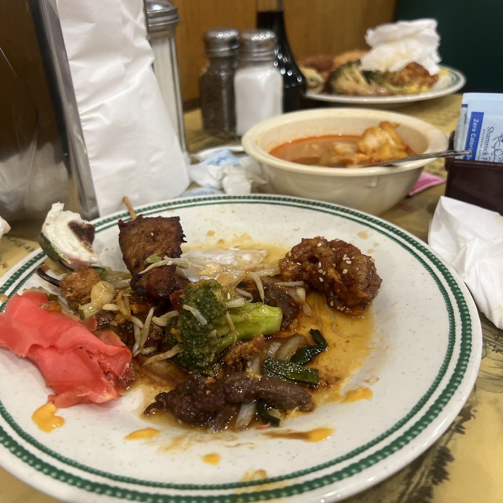 The chicken was hard and seems reheated. The chicken was hard and seems reheated.