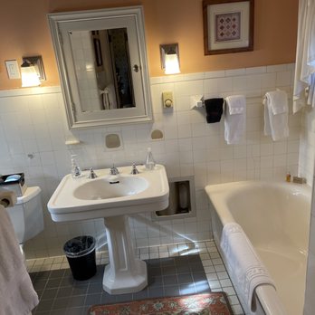 The Lancaster Bed & Breakfast - Bed & Breakfast Near Me - Lancaster, Pennsylvania