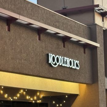 Noodleholics - Noodles Near Me - Oro Valley, Arizona