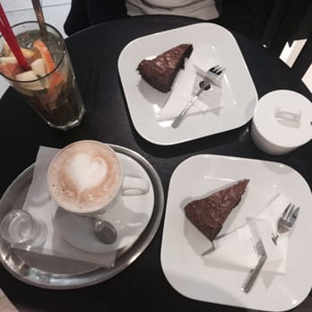 Café Placzek - Domácí limonáda, latté a výborný čokoládový fondán. - Cafes Near Me - Brn, JM