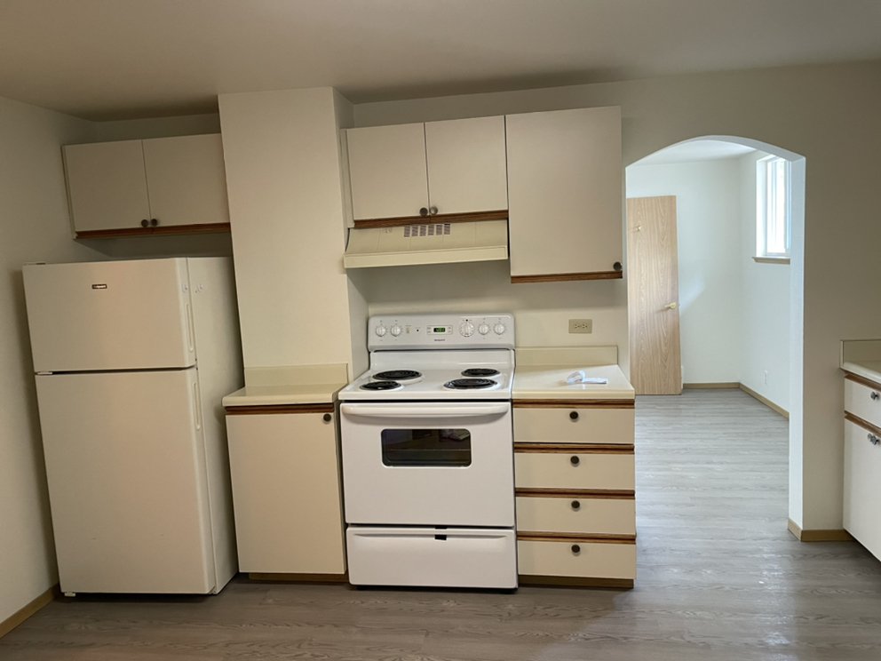 HOLLY CLEANING SERVICE Updated September 2024 12 Photos Federal