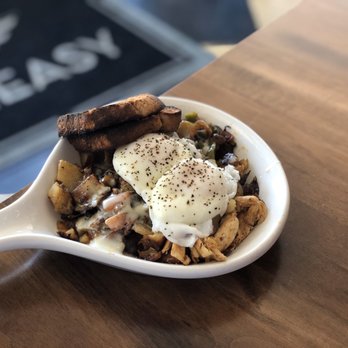 HangOverEasy - Chicken Chorizo Skillet - Breakfast & Brunch Near Me - Columbus, Ohio HangOverEasy - Chicken Chorizo Skillet - Breakfast & Brunch Near Me - Columbus, Ohio