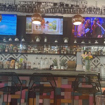The 18hundred - Attention to detail at the bar - New American Near Me - Bakersfield, California The 18hundred - Attention to detail at the bar - New American Near Me - Bakersfield, California