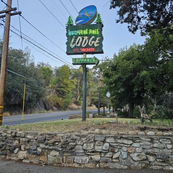 Whispering Pines Lodge - Hotels Near Me - Kernville, California Whispering Pines Lodge - Hotels Near Me - Kernville, California