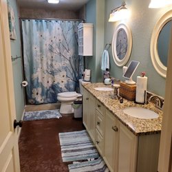 Bliss Garden Spa - Private bathroom