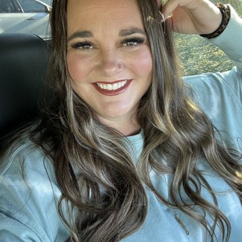 Vista Belle Salon - Fresh outta the salon and obsessed with my color! Plus, Chloe is a master at getting to curl- and stay that way for days! - Hair Salons Near Me - West College Corner, Indiana Vista Belle Salon - Fresh outta the salon and obsessed with my color! Plus, Chloe is a master at getting to curl- and stay that way for days! - Hair Salons Near Me - West College Corner, Indiana
