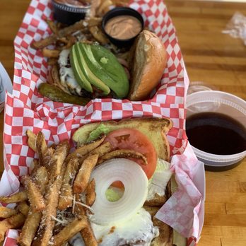 The Kettle Black - Gringo Burger & Texas Dunk - Chicken Wings Near Me - Brooklyn, New York