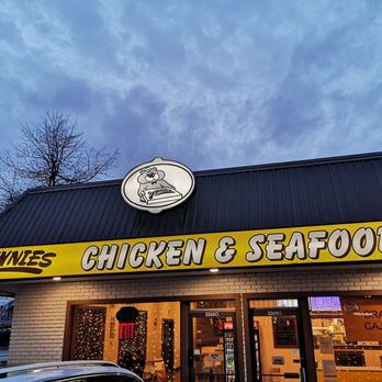 Brownies Chicken and Seafood - That logo! I remember this bear from my 80s childhood. - Seafood Near Me - Maple Ridge, British Columbia