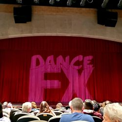 Maxine Theatre