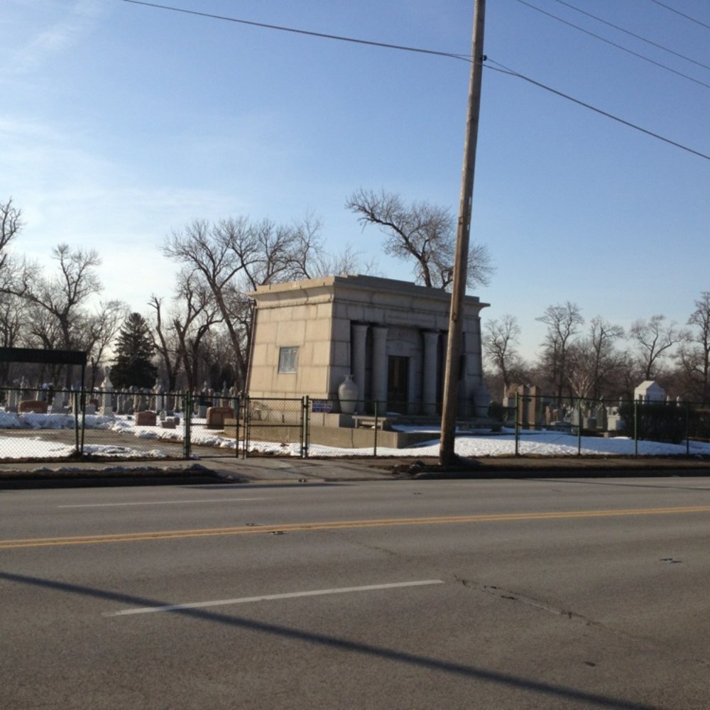 Free Sons Cemetery - Funeral Services & Cemeteries Near Me - Forest Park, Illinois Free Sons Cemetery - Funeral Services & Cemeteries Near Me - Forest Park, Illinois