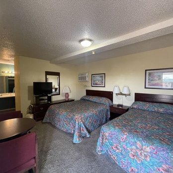 Cherokee Inn - Hotels Near Me - Cherokee, Oklahoma Cherokee Inn - Hotels Near Me - Cherokee, Oklahoma