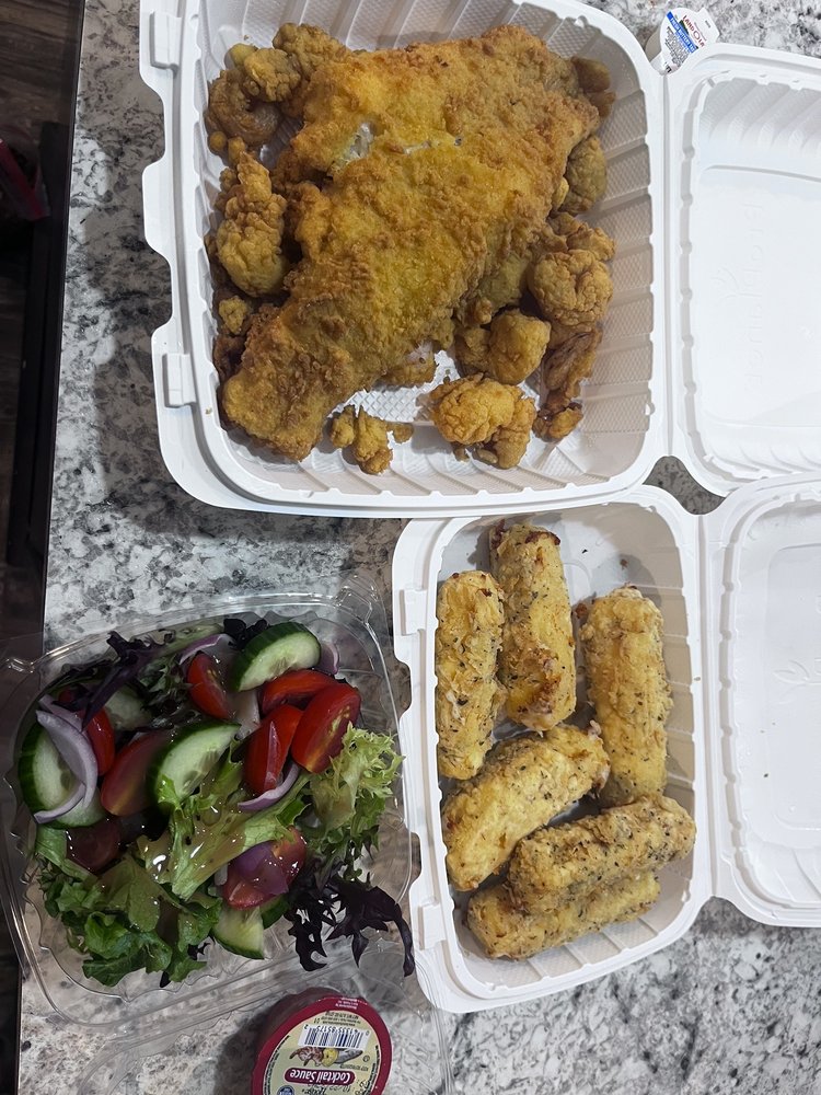 Food from Governor's Restaurant & Bakery