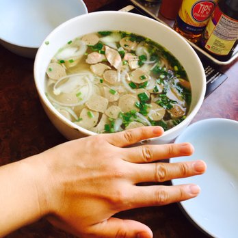 iPho by Saigon - Huge bowl for relatively price! - Vietnamese Near Me - Saint Paul, Minnesota iPho by Saigon - Huge bowl for relatively price! - Vietnamese Near Me - Saint Paul, Minnesota