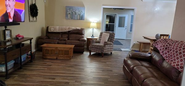 Texas Floor Connection