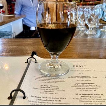 Side Project Brewing - Breweries Near Me - Maplewood, Missouri