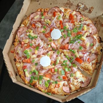 Round Table Pizza - Maui Zowie Pizza - Pizza Near Me - Puyallup, Washington Round Table Pizza - Maui Zowie Pizza - Pizza Near Me - Puyallup, Washington