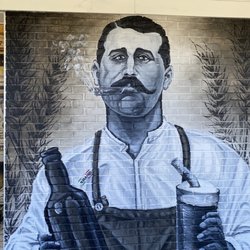 Papa Milano Mural