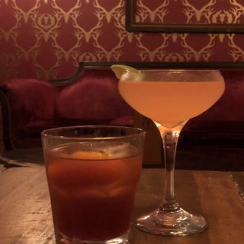 Goodwin's Speakeasy - Old fashioned and the Peach Margarita - Speakeasies Near Me - New Braunfels, Texas Goodwin's Speakeasy - Old fashioned and the Peach Margarita - Speakeasies Near Me - New Braunfels, Texas