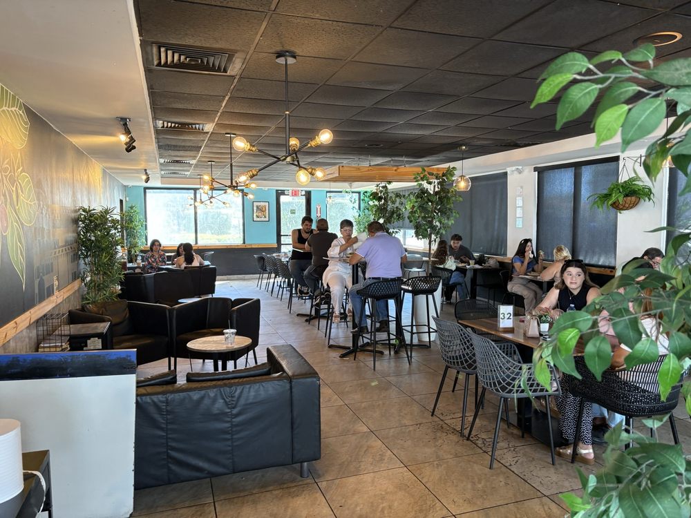 Coffeehouse Bistro & Protein Shakes