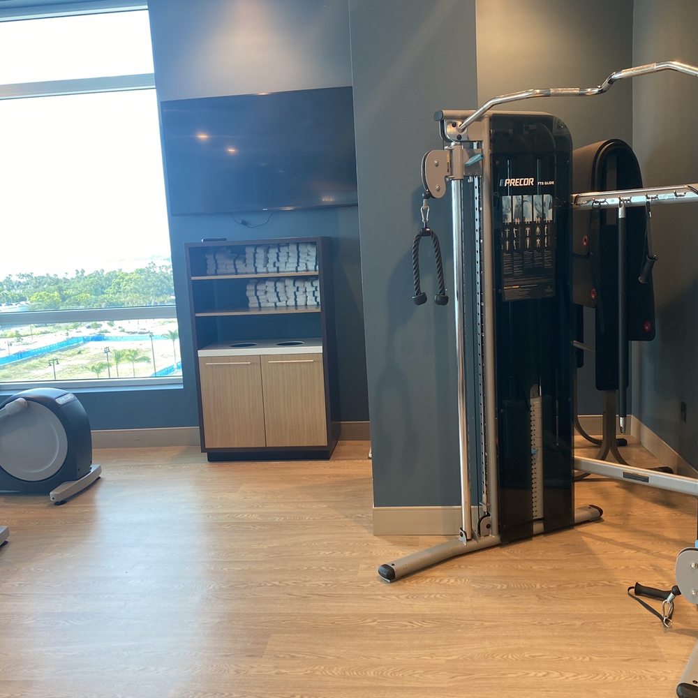 Embassy Suites by Hilton Sarasota - Hotels Near Me - Sarasota, Florida