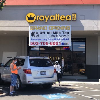Royaltea Portland - storefront! to the right of sf supermarket (sieu thi thuan phat) - Bubble Tea Near Me - Portland, Oregon Royaltea Portland - storefront! to the right of sf supermarket (sieu thi thuan phat) - Bubble Tea Near Me - Portland, Oregon