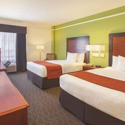 LQ Hotel by La Quinta - Guest room