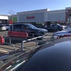 Giant Food Store
