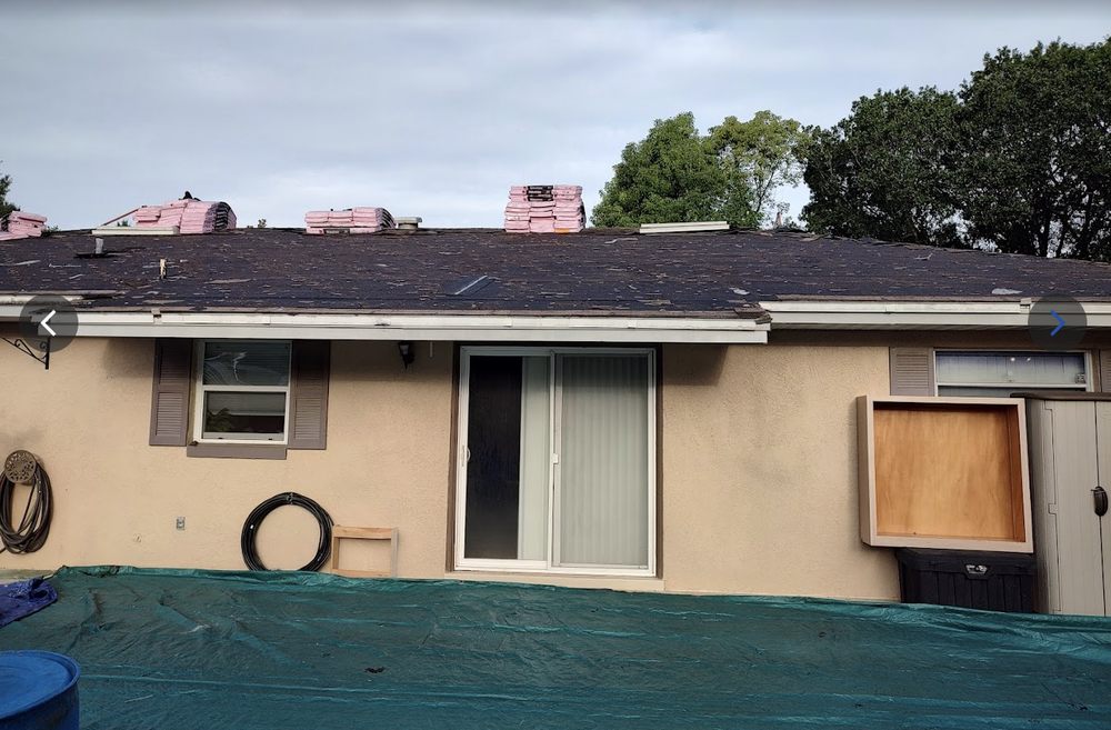 Slide of Xtreme Roofing & Construction