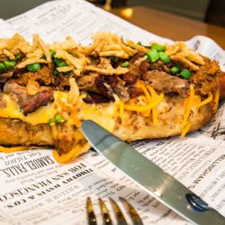 The End Zone - The 2.5 pound Big Dawg.