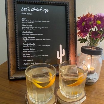 Drinks With Fonz - Oaxacan old fashion - Bartenders Near Me