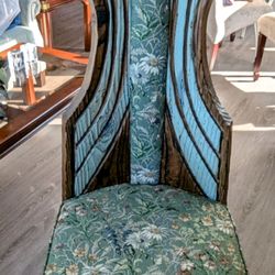 Lonnie's Upholstery - Back of chair perfect again
