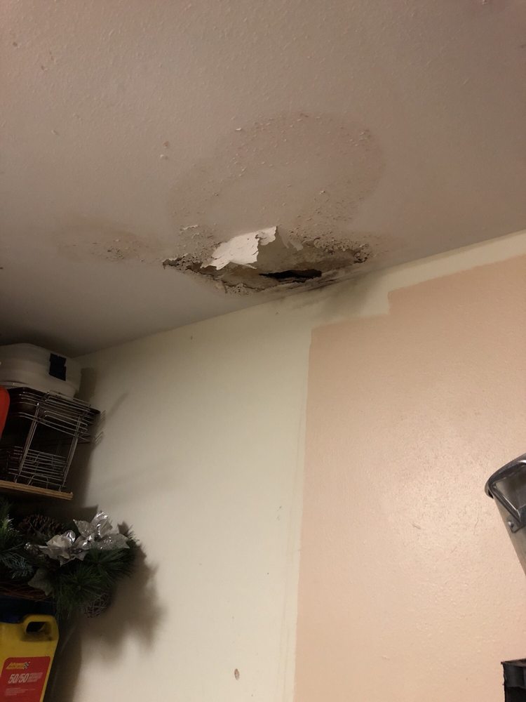 Slide of Brads Roofing