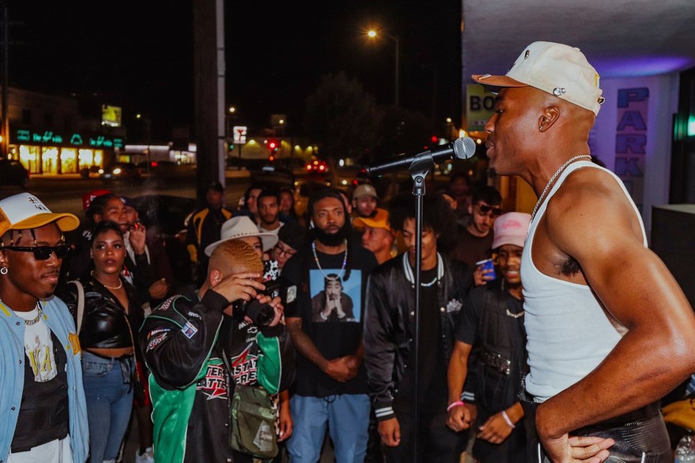 MILK ROOM 262 Photos & 10 Reviews 22743 Ventura Blvd, Woodland