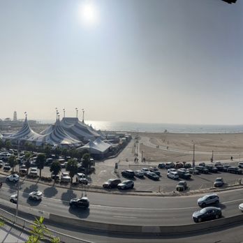 Route 66 - Landmarks & Historical Buildings Near Me - Santa Monica, California