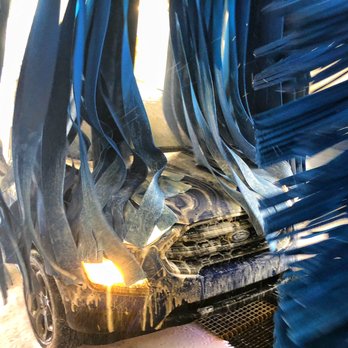 Ultra Auto Wash - Soap and Soft Cloth - Car Wash Near Me - Canton, Michigan