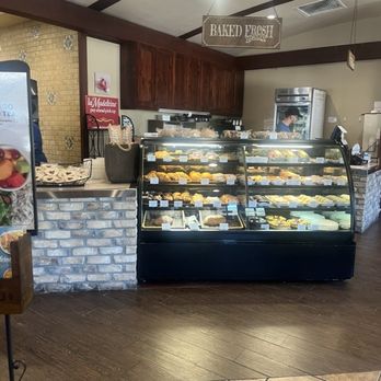 la Madeleine - Display - Bakeries Near Me - Houston, Texas la Madeleine - Display - Bakeries Near Me - Houston, Texas
