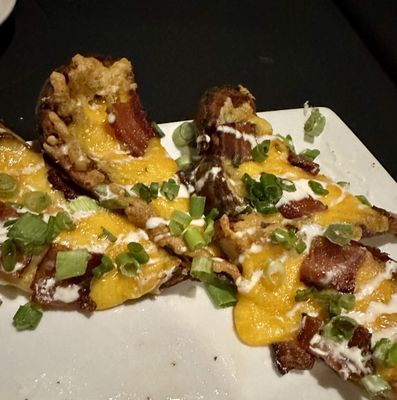 BEEFEATERS - Updated July 2025 - 44 Photos &amp; 126 Reviews - 672 SW Broad ...
