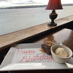 The Cliff House - Turtle brownie