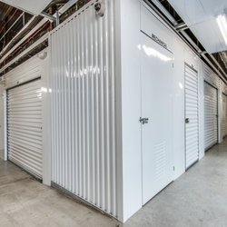 Advantage Storage - Advantage Storage Plano Superior