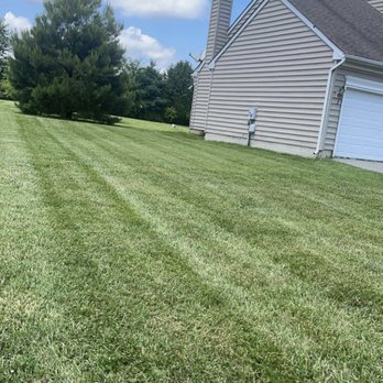 Sharpest Edge - Weekly mowing - Lawn Services Near Me