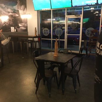 Beto's Tacos - Social distancing tables - Tacos Near Me - Suwanee, Georgia