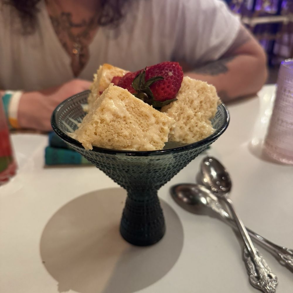 Mexican Oak - Tres leches - Mexican Near Me - Denton, Texas Mexican Oak - Tres leches - Mexican Near Me - Denton, Texas