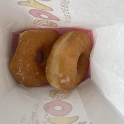 Gates Donut Shop - Regular donuts